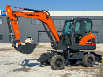 Колесный экскаватор Horn ZT60