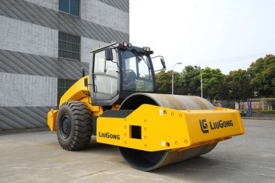 Грунтовый каток LiuGong CLG 6122E