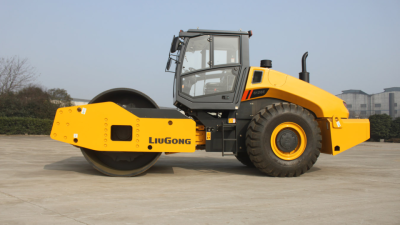Грунтовый каток LiuGong CLG 6126E
