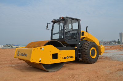 Грунтовый каток LiuGong CLG 6120E