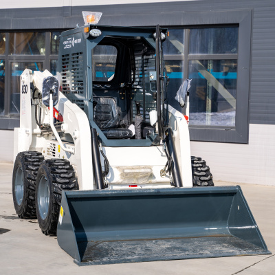 Мини-фронтальный погрузчик Wecan WT 830