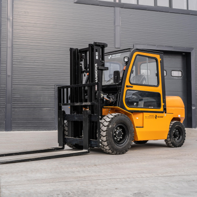 Дизельный вилочный погрузчик Hangcha CPCD50-AXG53  (5000 кг)