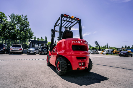 Дизельный вилочный погрузчик Hangcha CPCD25-XRW10F /  серия X (2500 кг)
