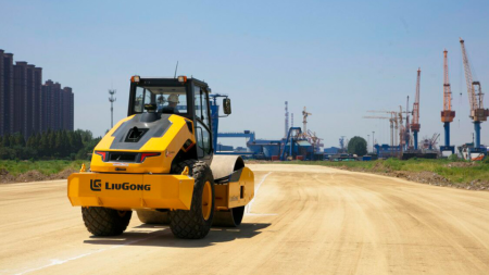 Грунтовый каток LiuGong CLG 6618E