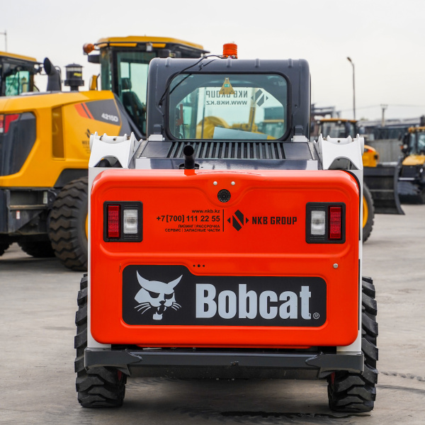 Мини-фронтальный погрузчик Bobcat S550