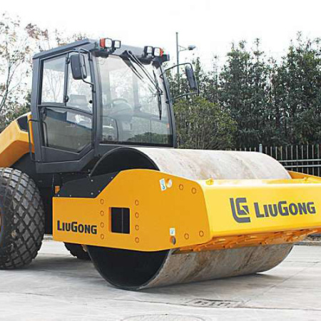 Грунтовый каток LiuGong CLG 6120E