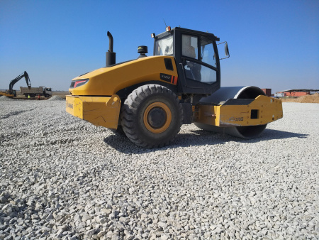 Грунтовый каток LiuGong CLG 6120E