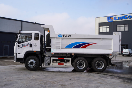 Самосвал FAW CA3310P66K2L4T4AE5