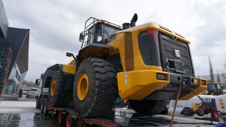 Карьерный фронтальный погрузчик LiuGong CLG 890T
